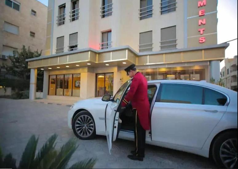 Lancaster Hotel Apartments Dahiet Alrasheed อัมมาน ภายนอก รูปภาพ